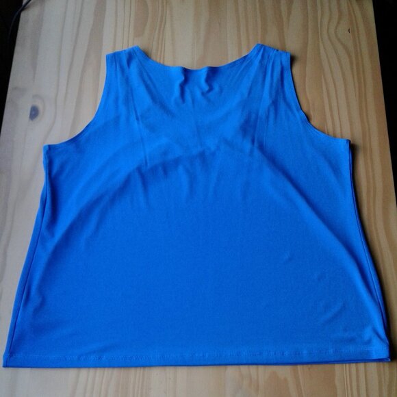 NWOT Ebellished Blue Tank Top - Picture 2 of 4
